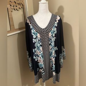 JM Collection Tunic W/Silver accents